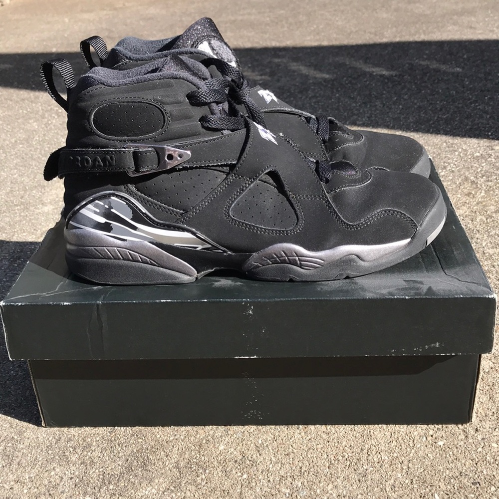 Jordan 8 Chromes
